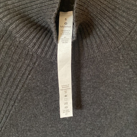 Lululemon Size 6 Keep it Cozy Sweater Dress Graphite Grey - Picture 3 of 8